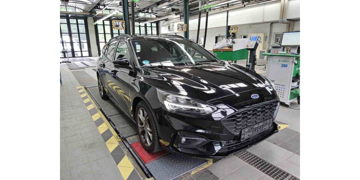 Ford Focus 44.469 km 14.440 &euro; Hennef 53773
