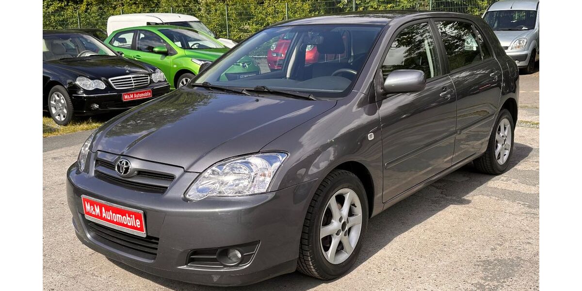 Toyota Corolla 145.456 km 4.990 &euro; Hamburg 21079