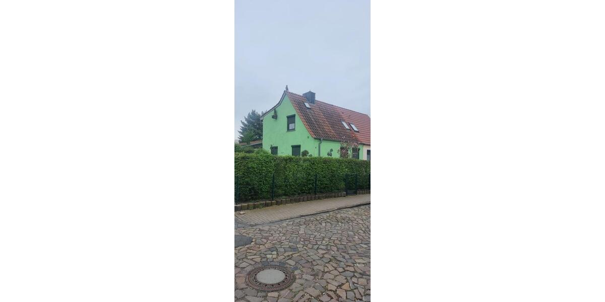 Doppelhaushälfte Osternienburger Land - 3 Zimmer, 114 m&sup2;, 180.000&euro; | Angebot:27460005