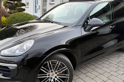 Porsche Cayenne 158.000 km 34.998 &euro; Neustadt (bei Marburg a.d.Lahn) 35279