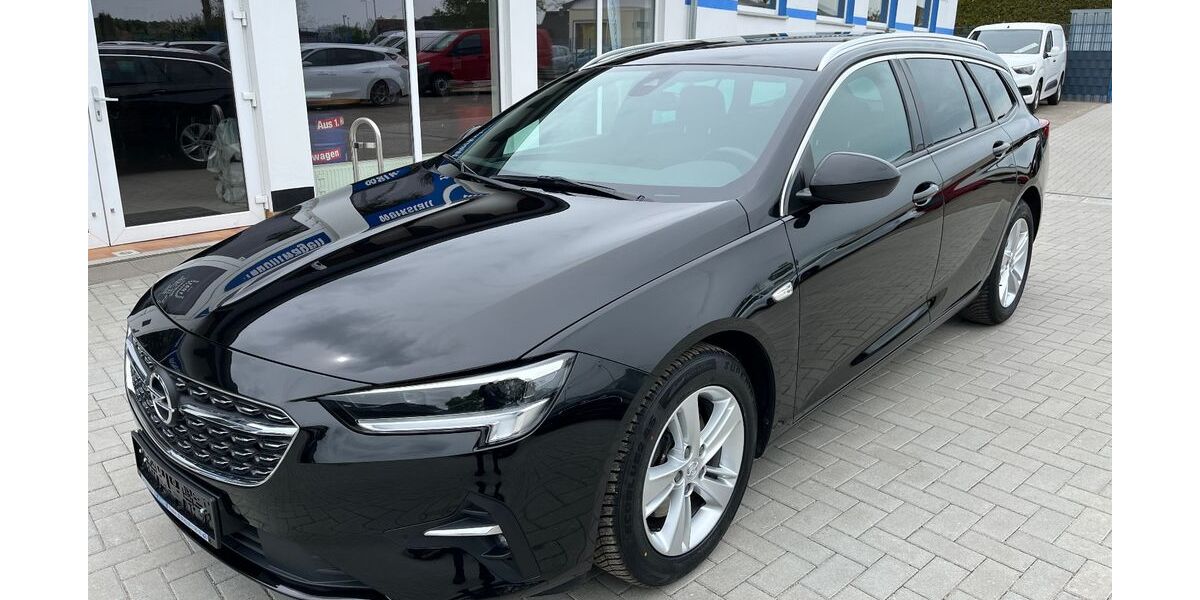 Opel Insignia 52.319 km 18.490 &euro; Tessin 18195