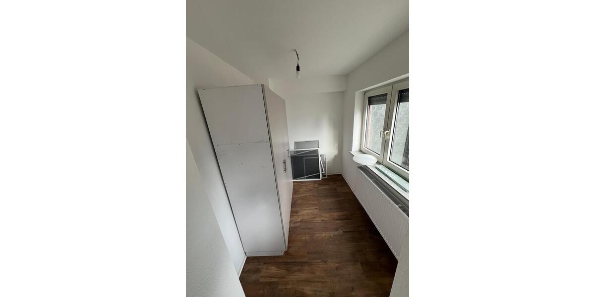 Erdgeschoßwohnung Pfungstadt - 4.5 Zimmer, 100 m&sup2;, 1.500&euro; | Angebot:26024527