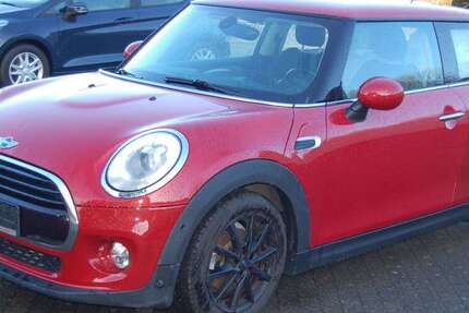Mini Cooper 48.731 km 11.590 &euro; Meldorf 25704