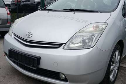 Toyota Prius 163.000 km 4.999 &euro; Berlin 13597