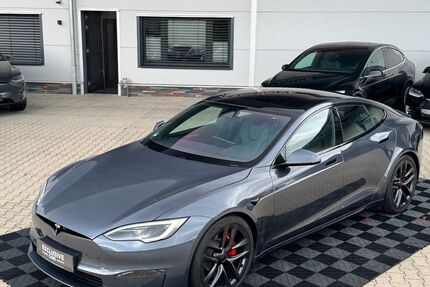Tesla Model S 17.400 km 93.750 € Emsbüren 48488