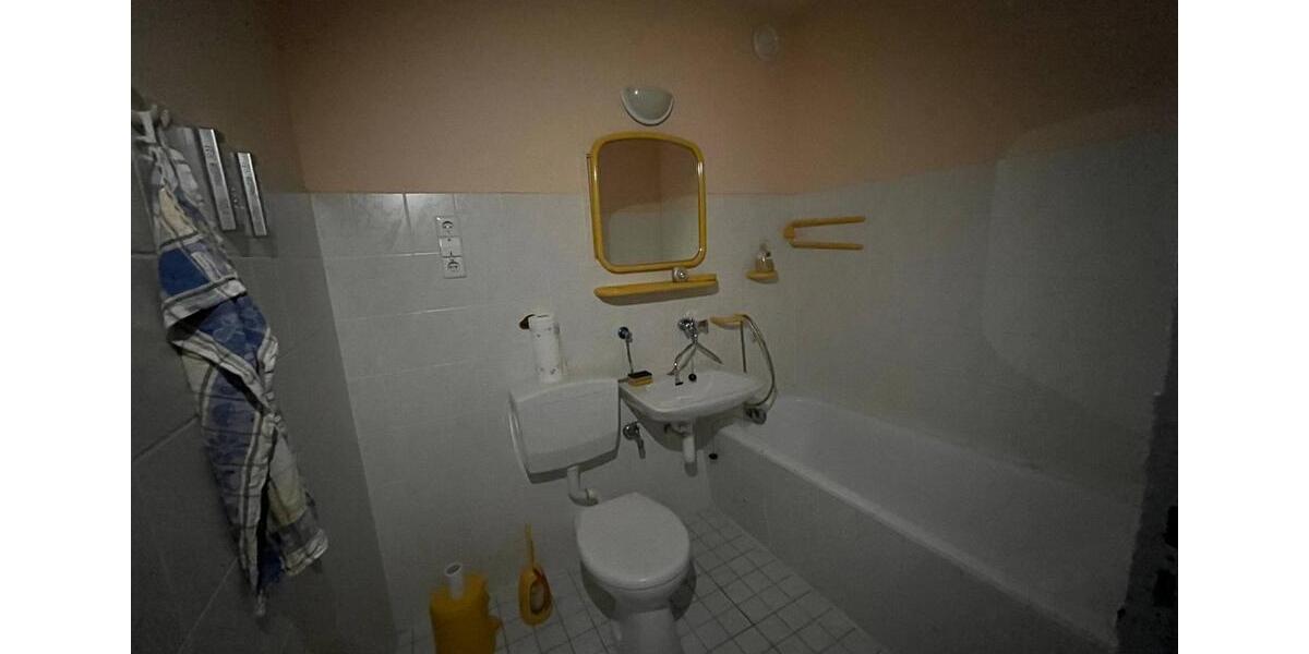 3-Zimmer Wohnung mit Balkon in Lößnitz zu verkaufen 3 zimmer