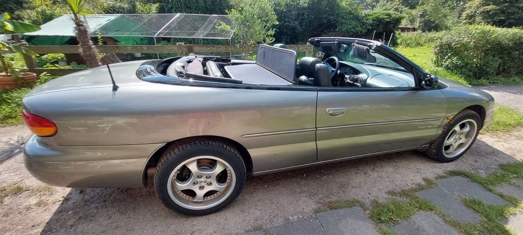 Chrysler Stratus 180.000 km 2.900 &euro; Weyhe b. Bremen 28844