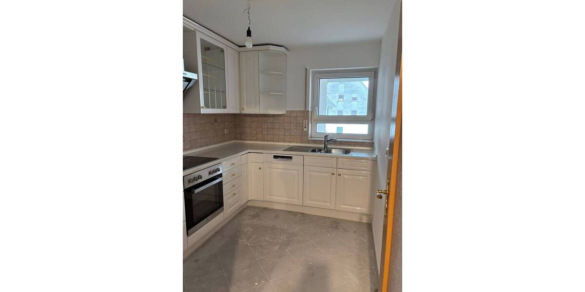 Etagenwohnung Scheer - 4 Zimmer, 100 m&sup2;, 195.000&euro; | Angebot:25729743