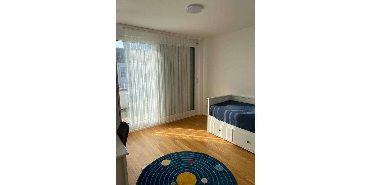 Etagenwohnung Esslingen am Neckar Brühl - 5 Zimmer, 127 m&sup2;, 2.250&euro; | Angebot:26320180