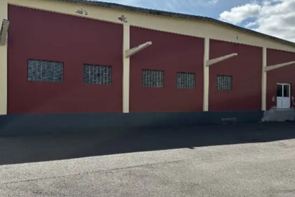 Lagerhalle mieten Zerbst – Nähe Berlin • Leipzig • Magdeburg – ab 4,50 €m² zimmer