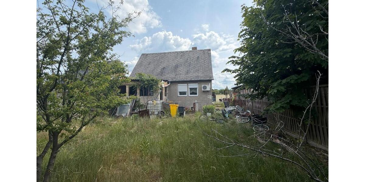 Einfamilienhaus Hoyerswerda - 4 Zimmer, 100 m&sup2;, 25.000&euro; | Angebot:26987404