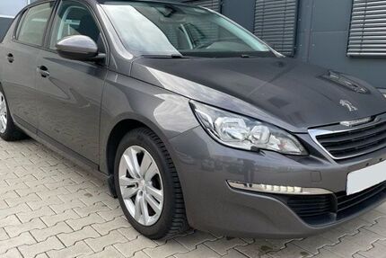 Peugeot 308 145.000 km 7.900 &euro; Essen 45309