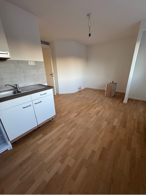 Wohnung zum Mieten in Frankfurt am Main 620 € 18.33 m²