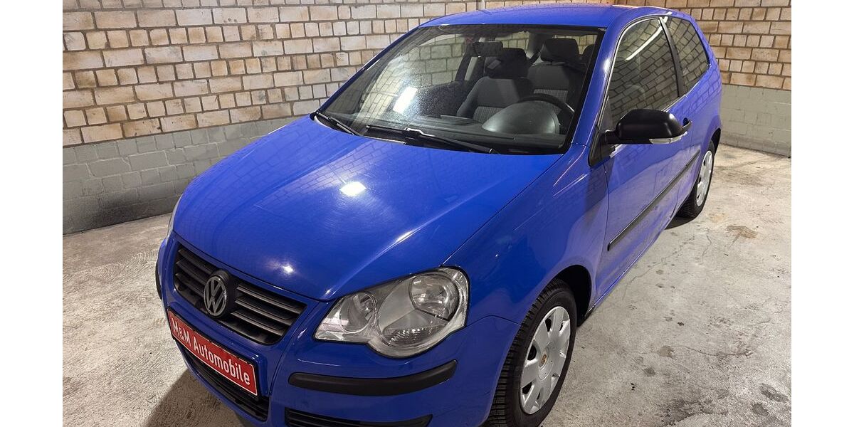 VW Polo 93.941 km 2.350 &euro; Hamburg 21079
