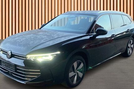 VW Passat Variant 21.381 km 31.980 € Dresden 01328