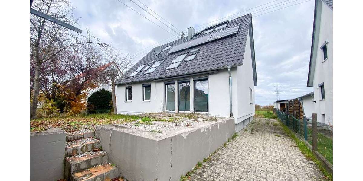 Haus zum Kaufen in Stadtbergen 695.000 € 169 m² 5 zimmer