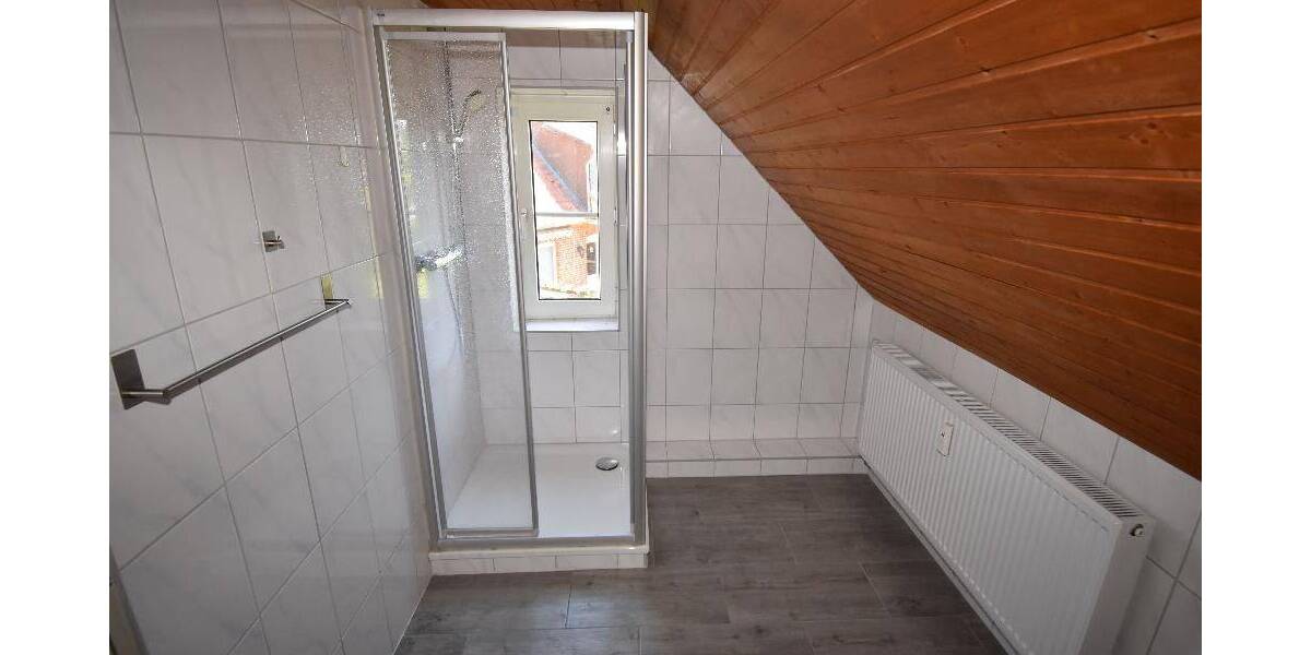Etagenwohnung Bienenbüttel Wichmannsburg - 2 Zimmer, 65 m&sup2;, 480&euro; | Angebot:26933723