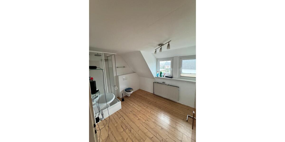 Dachgeschoßwohnung Ehra-Lessien Lessien - 4 Zimmer, 100 m&sup2;, 800&euro; | Angebot:24979476