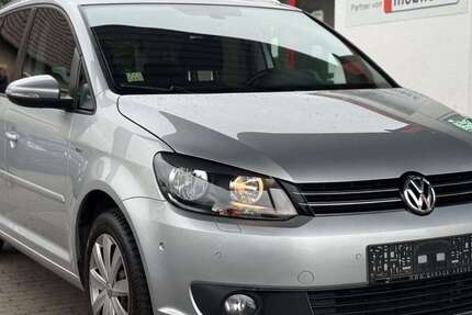 VW Touran 192.000 km 9.499 &euro; Euskirchen 53879