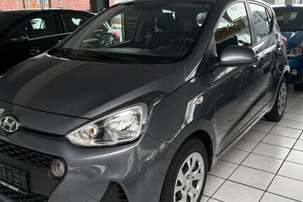 Hyundai i10 33.323 km 8.900 &euro; Raesfeld 46348