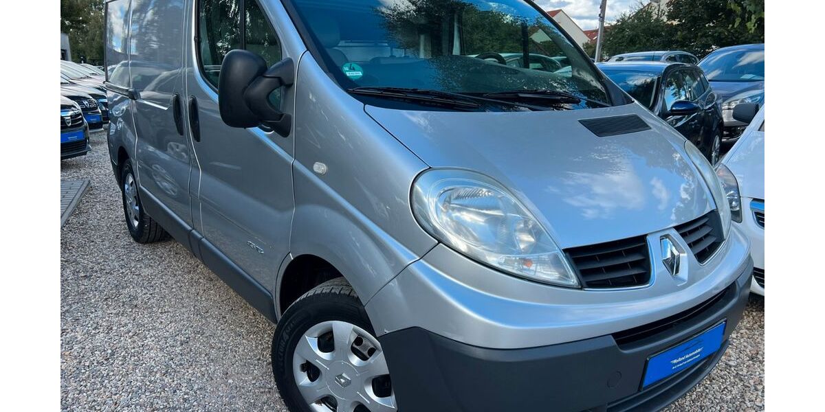 Renault Trafic 137.866 km 7.990 &euro; Berlin 13089