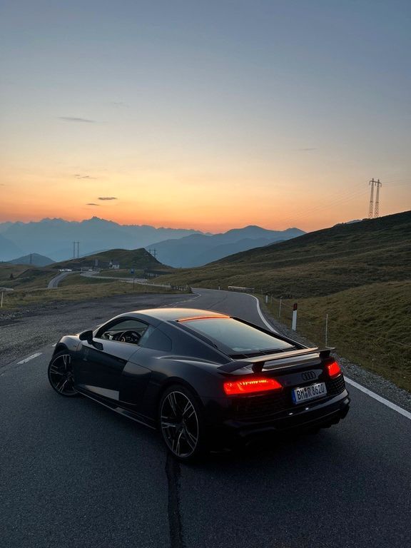 R8