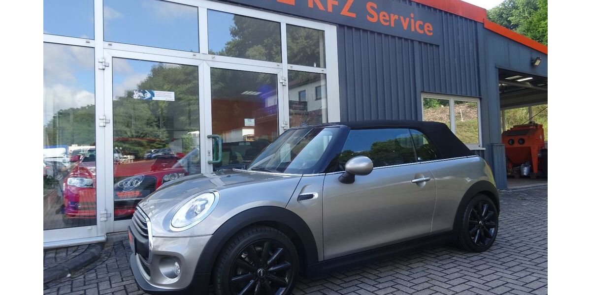 Mini One Cabrio 82.830 km 11.490 &euro; Wutha-Farnroda 99848