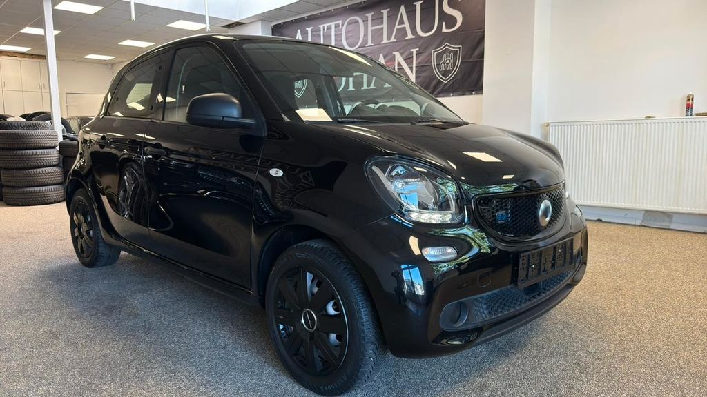 Smart ForFour 25.000 km 8.490 &euro; Berlin 12351