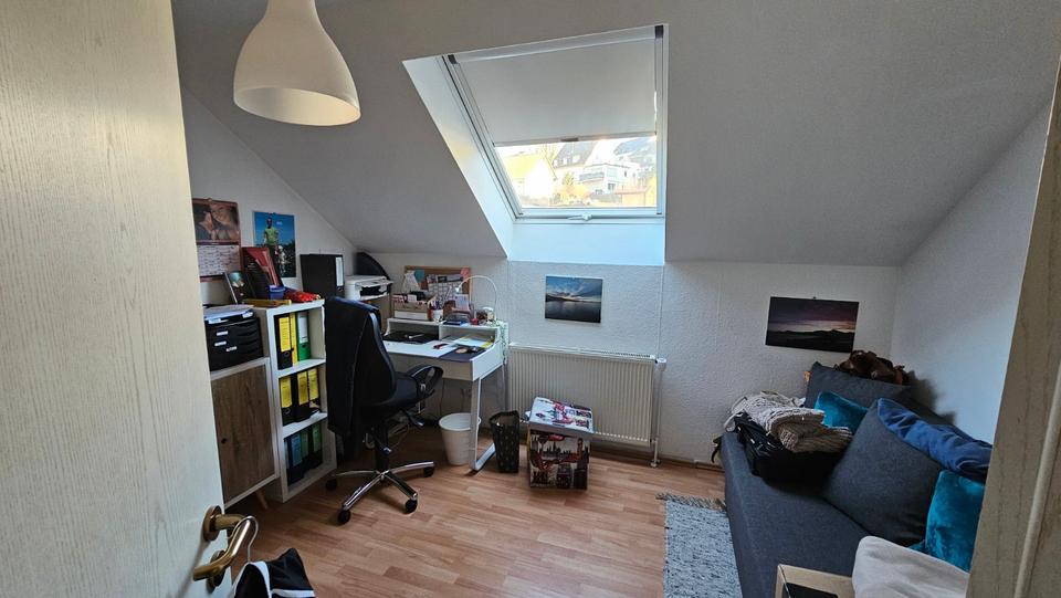 Etagenwohnung Siegen Weidenau - 4 Zimmer, 92 m&sup2;, 850&euro; | Angebot:25352309