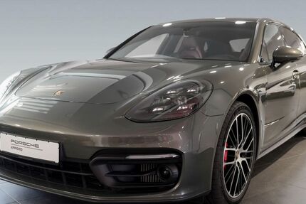 Porsche Panamera 82.056 km 84.780 &euro; Frankfurt 60314