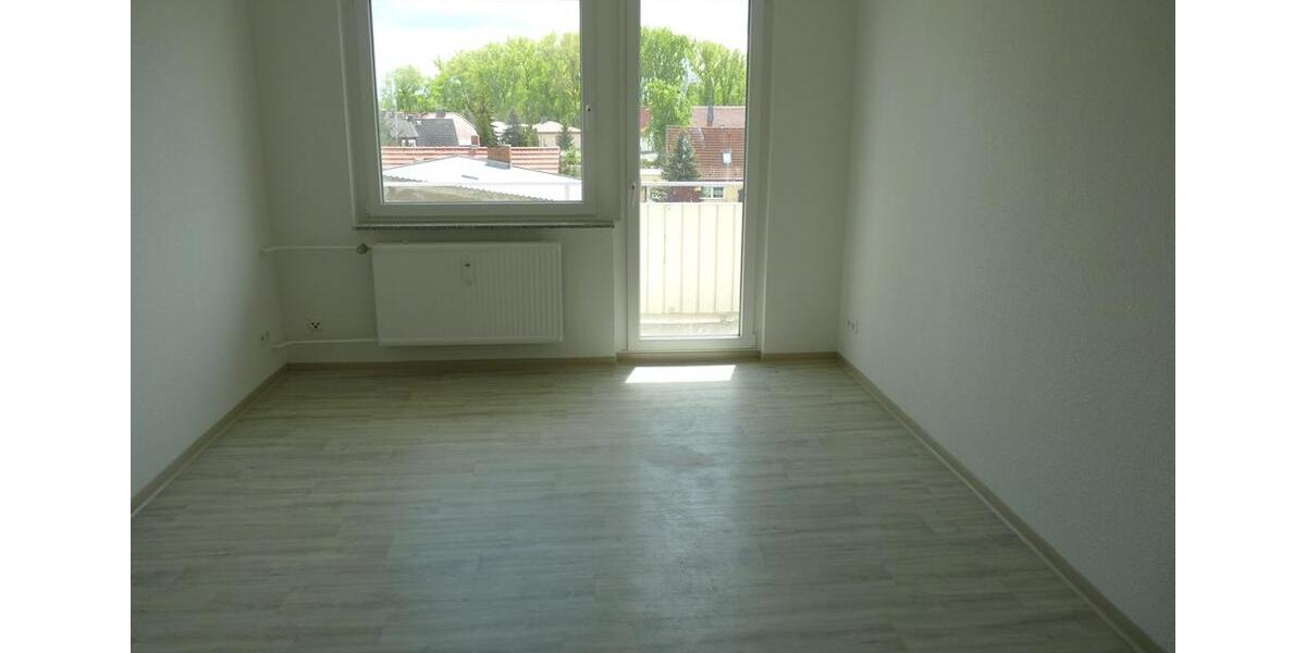 Etagenwohnung Güsten - 4 Zimmer, 85 m&sup2;, 364&euro; | Angebot:25882140