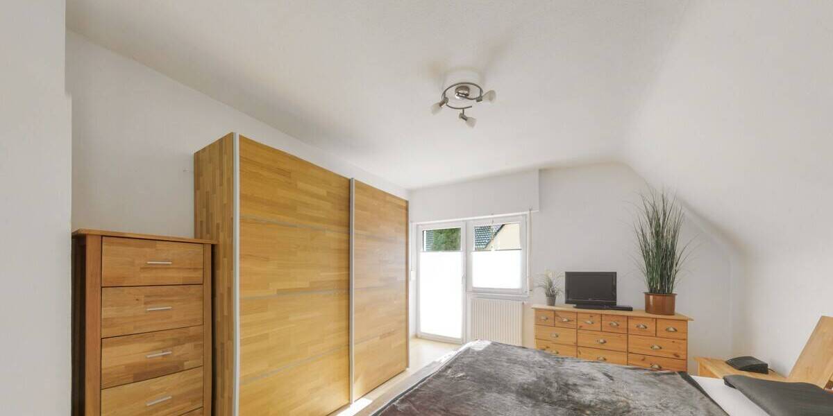 Einfamilienhaus Roth Eckersmühlen - 7 Zimmer, 140 m&sup2;, 349.000&euro; | Angebot:26244293