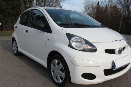 Toyota Aygo (X) 265.000 km 999 € Hechingen 72379