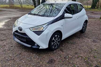 Toyota Aygo 75.400 km 8.900 &euro; Bellheim 76756