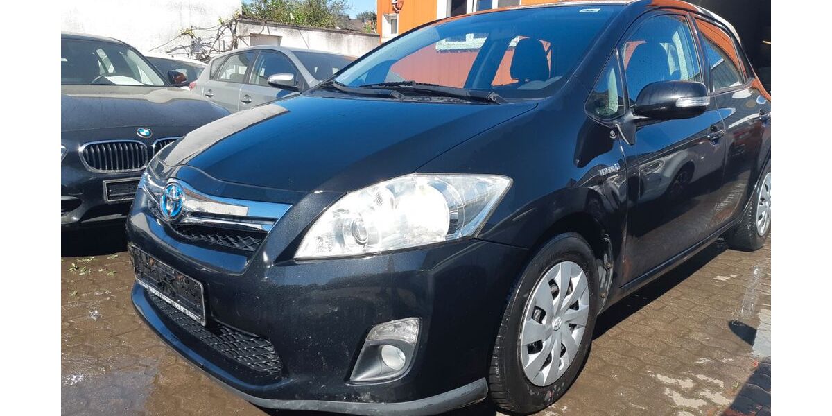 Toyota Auris 178.000 km 6.980 &euro; Saarlouis 66740