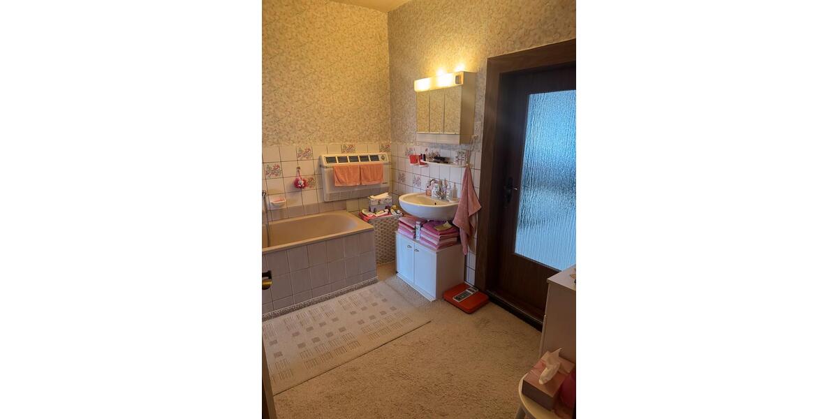 Mehrfamilienhaus, Wohnhaus Selb - 8 Zimmer, 268 m&sup2;, 195.000&euro; | Angebot:26988233