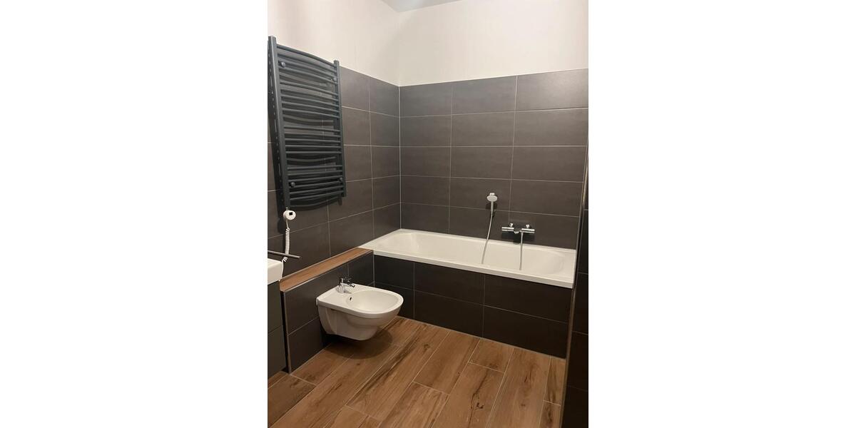 Erdgeschoßwohnung Emstek - 3 Zimmer, 140 m&sup2;, 1.450&euro; | Angebot:26388313