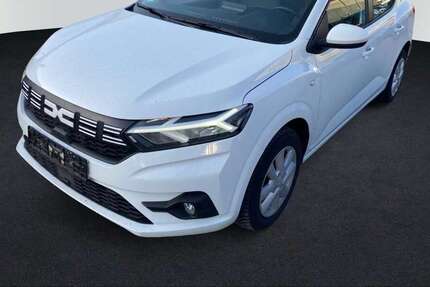 Dacia Sandero 21.730 km 15.790 &euro; Wolfratshausen / Ob. 82515