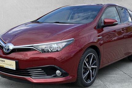 Toyota Auris 90.340 km 14.490 &euro; Frankenberg 09669