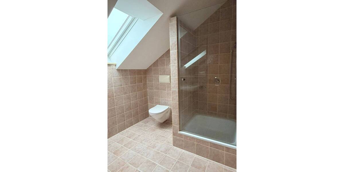 Einfamilienhaus Eggelstetten Eggelstetten - 6 Zimmer, 210 m&sup2;, 1.850&euro; | Angebot:26657334