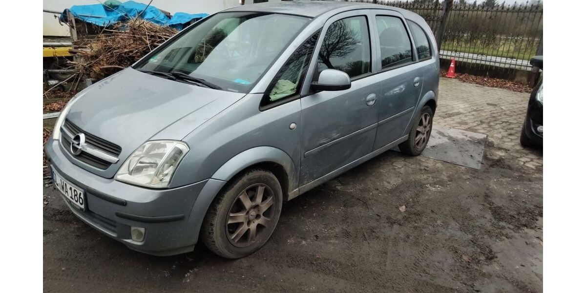Opel Meriva 177.000 km 1.690 &euro; Handewitt 24983