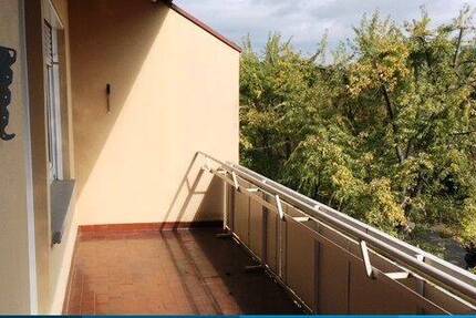 Wohnung Singen (Hohentwiel) Singen - 2 Zimmer, 77 m&sup2;, 850&euro; | Angebot:26852261