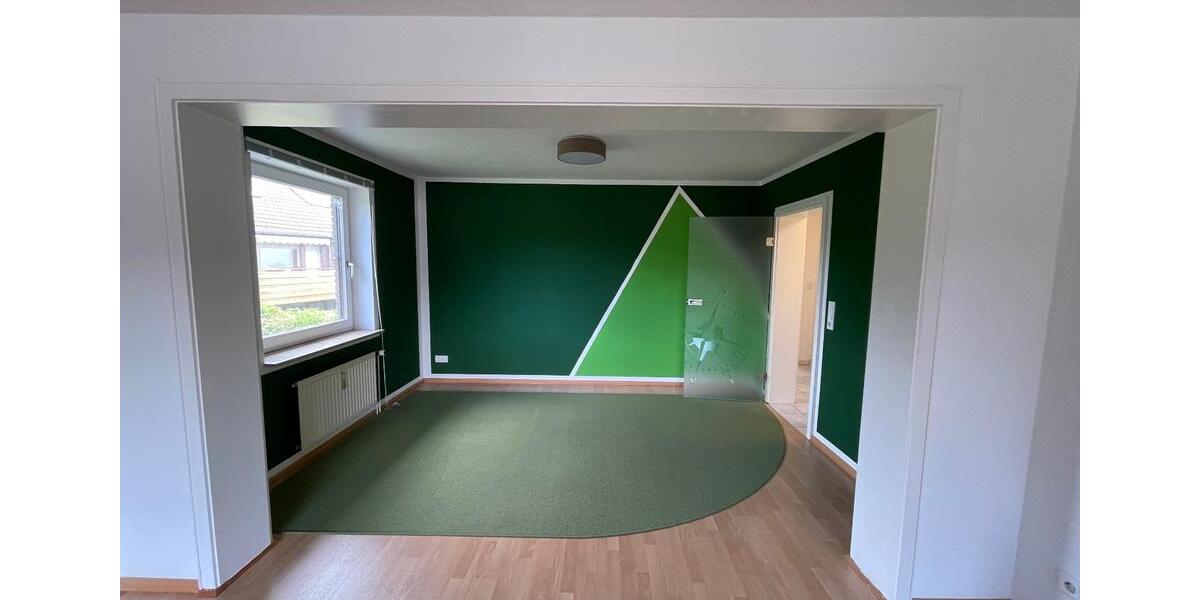 Hochparterre Flensburg Fruerlund - 3.5 Zimmer, 100 m&sup2;, 305.000&euro; | Angebot:27023908