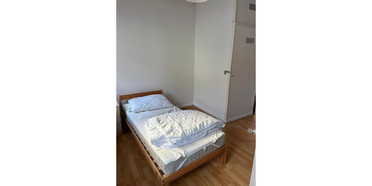 Erdgeschoßwohnung Emskirchen - 3 Zimmer, 90 m&sup2;, 765&euro; | Angebot:26142983