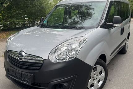 Opel Combo 121.000 km 8.990 € Stockstadt 63811