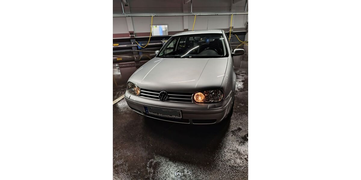 VW Golf 160.707 km 3.800 &euro; Laichingen 89150