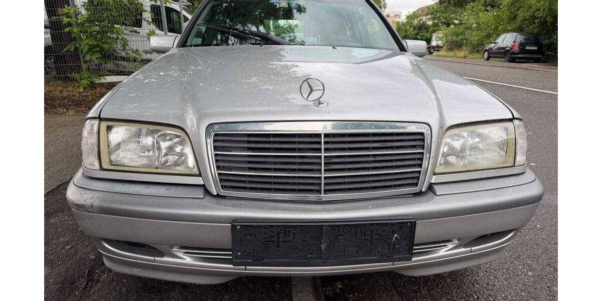 Mercedes-Benz C 250 245.000 km 4.999 &euro; Mannheim 68309