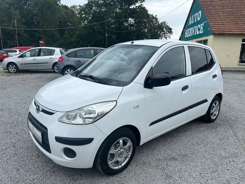 i10
