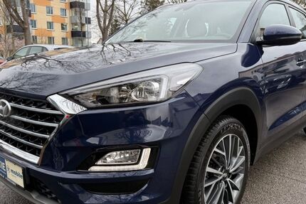 Hyundai TUCSON 75.815 km 18.999 € München 81243