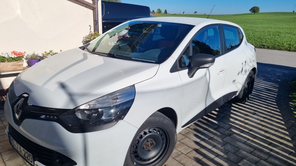 Renault Clio 86.000 km 6.700 € Prutting 83134
